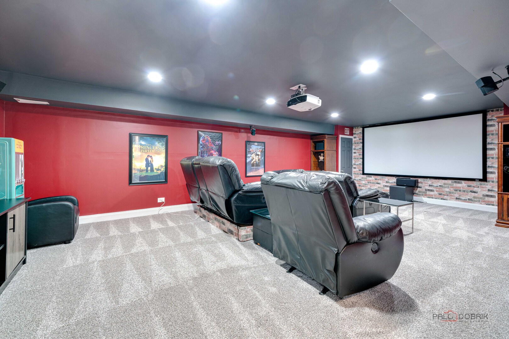 337 W Biros Lane, Round Lake, IL 60073