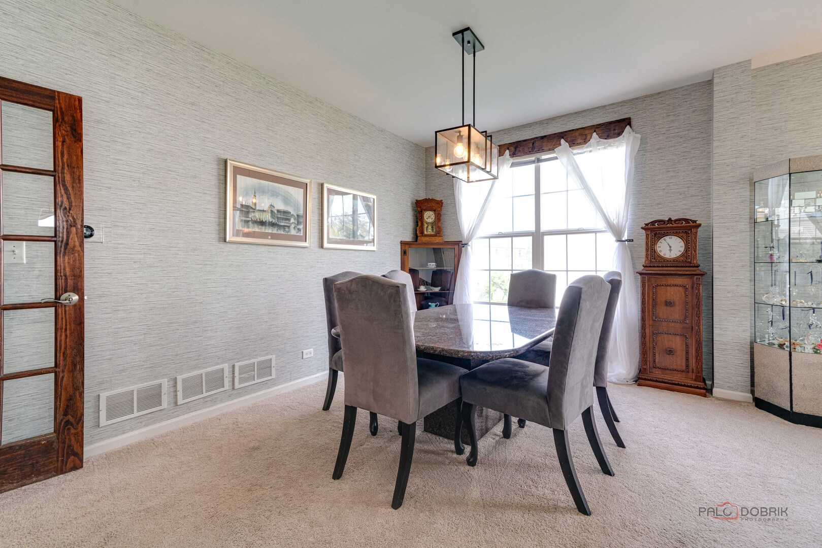 337 W Biros Lane, Round Lake, IL 60073