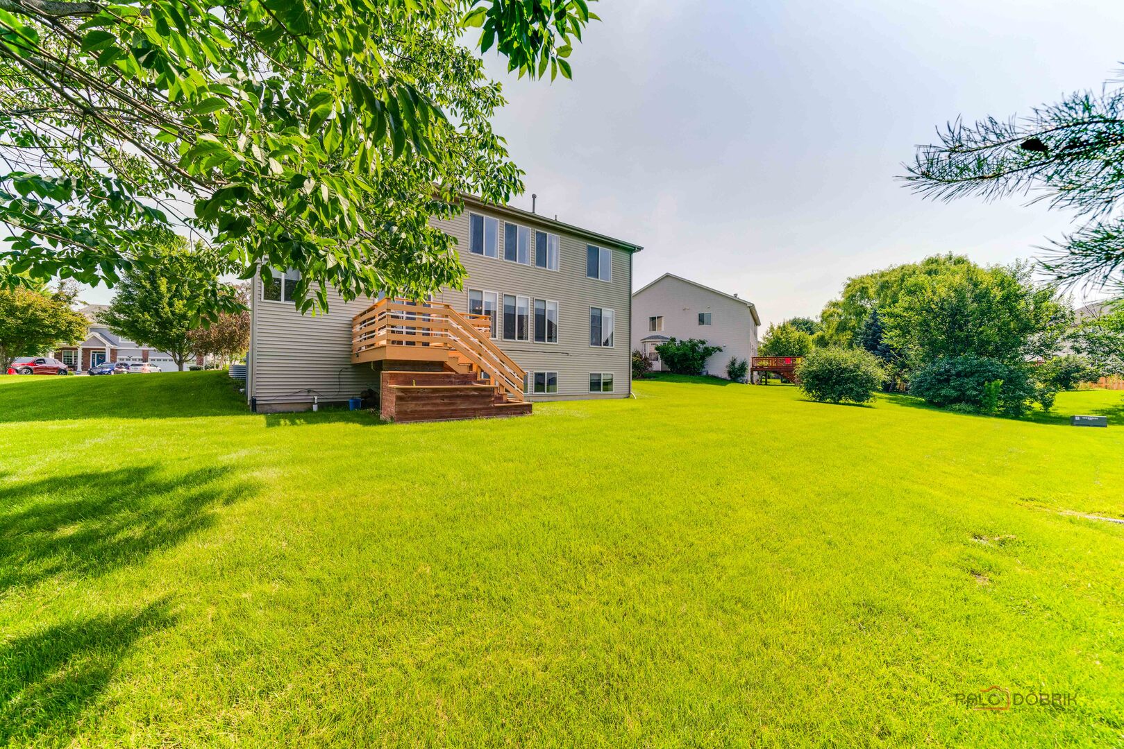 337 W Biros Lane, Round Lake, IL 60073