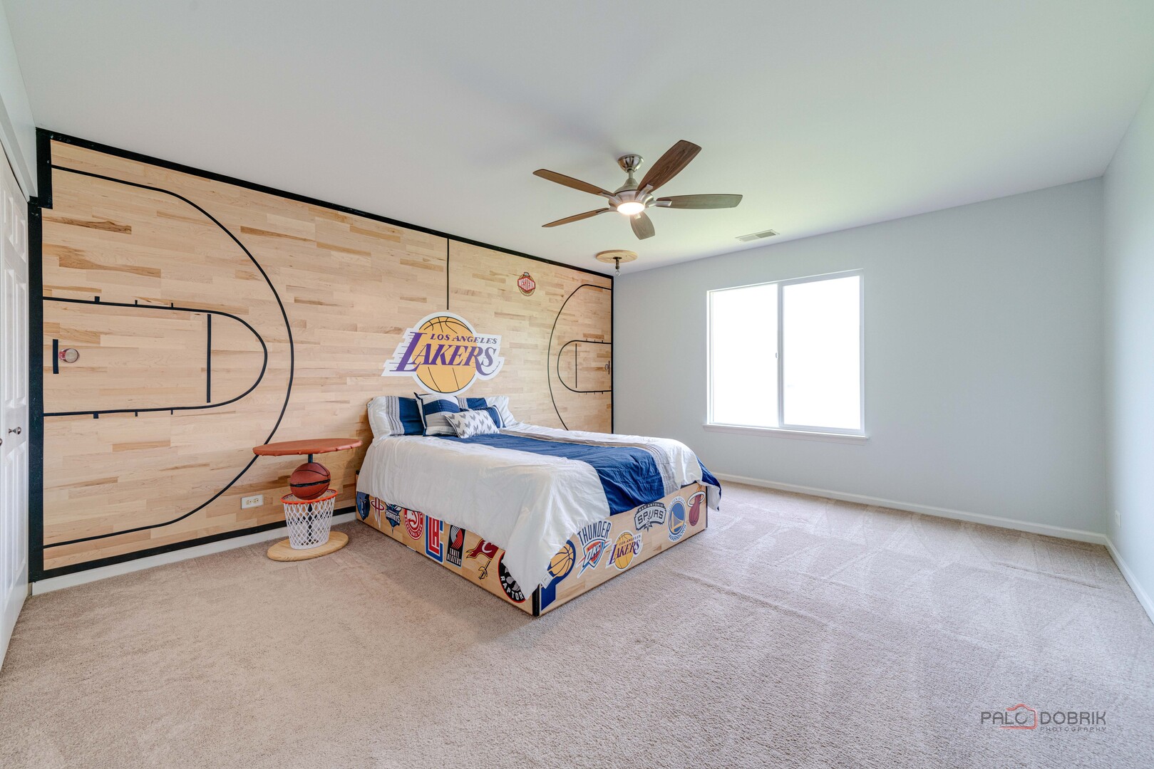 337 W Biros Lane, Round Lake, IL 60073