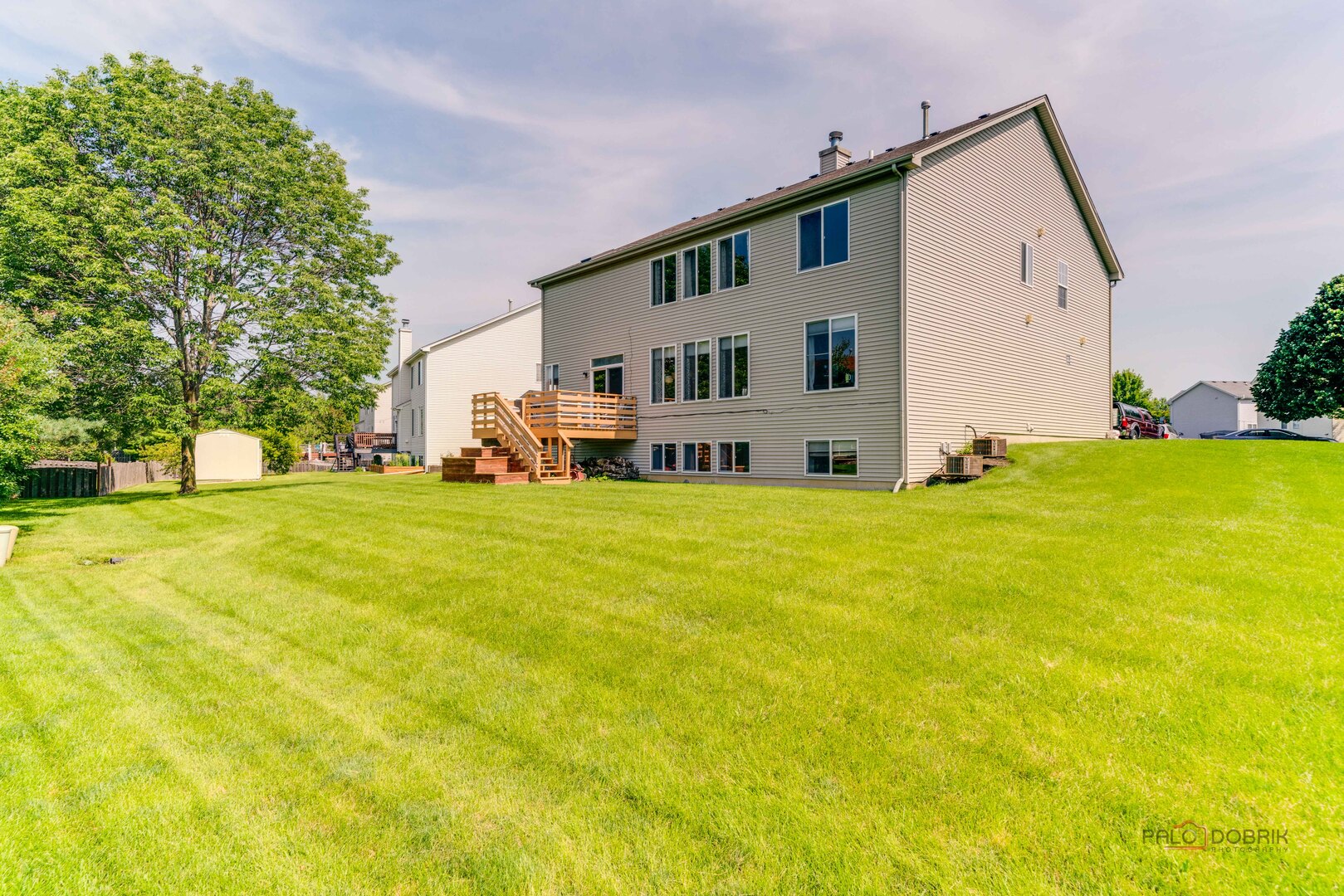 337 W Biros Lane, Round Lake, IL 60073