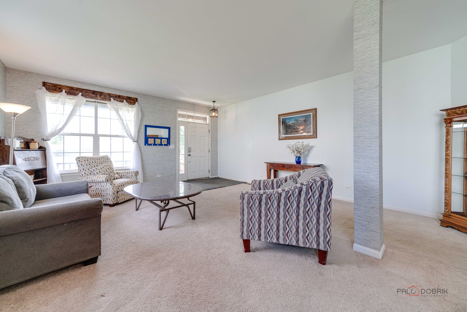337 W Biros Lane, Round Lake, IL 60073