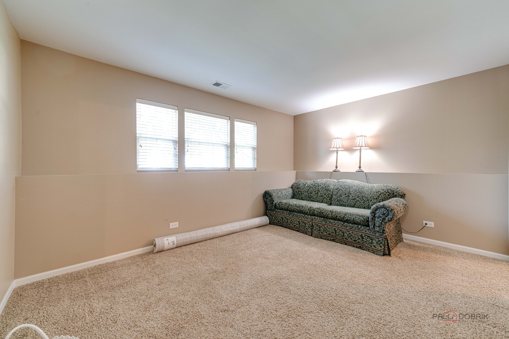 3063 Nicklaus Lane, Wadsworth, IL 60083