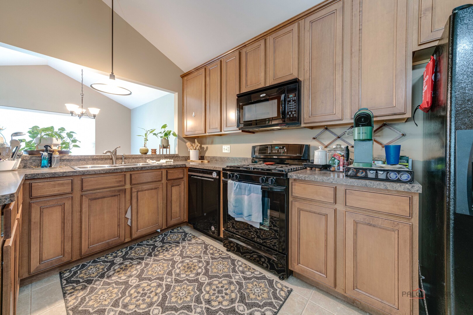 3063 Nicklaus Lane, Wadsworth, IL 60083