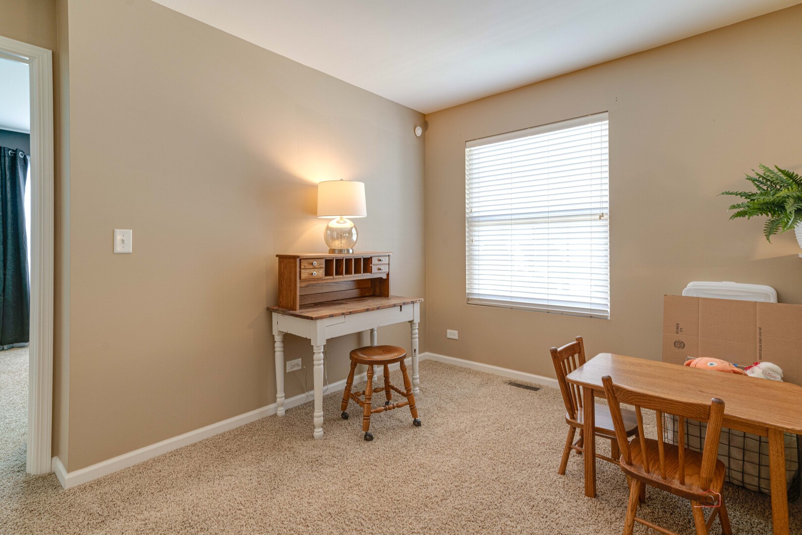3063 Nicklaus Lane, Wadsworth, IL 60083