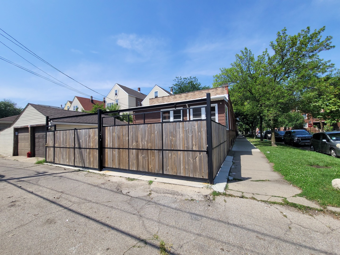 2501 S Avers Avenue, Chicago, IL 60623