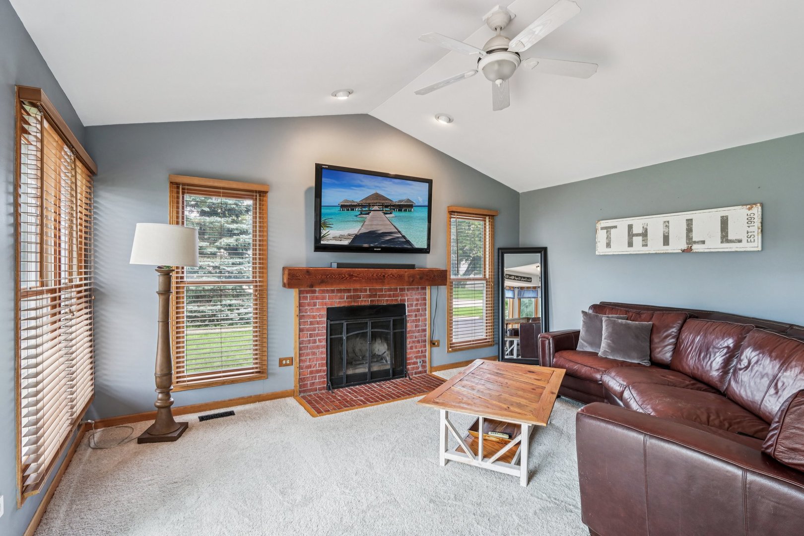 2101 Red Barn Court, Woodstock, IL 60098