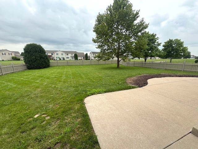1600 Donegal Drive, Minooka, IL 60447