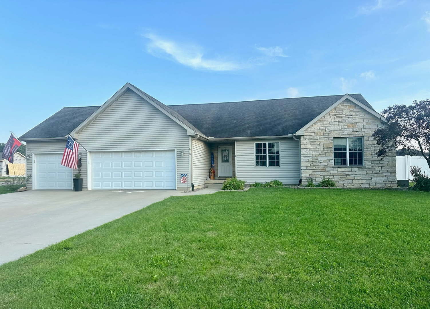 613 Cassidy Court, Utica, IL 61373