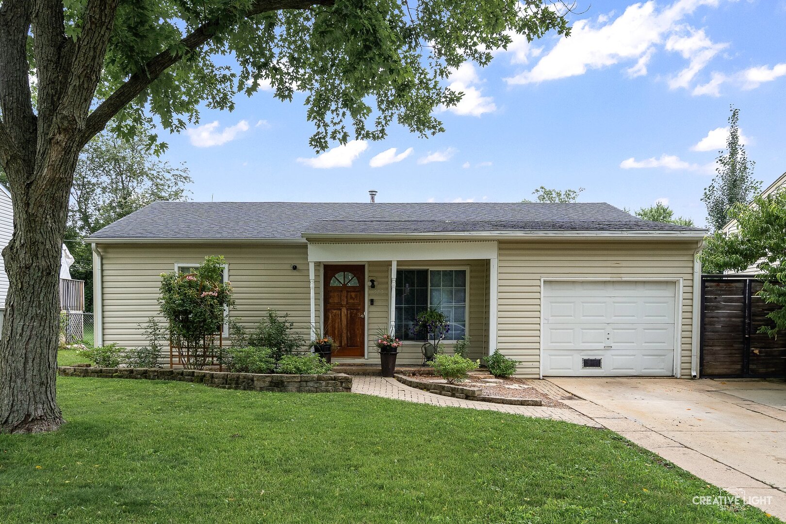 623 Lincoln Avenue, West Chicago, IL 60185