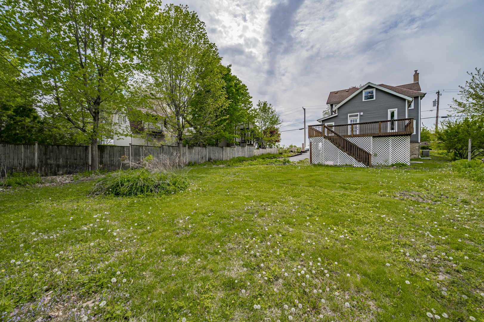 125 Arbor Avenue, West Chicago, IL 60185