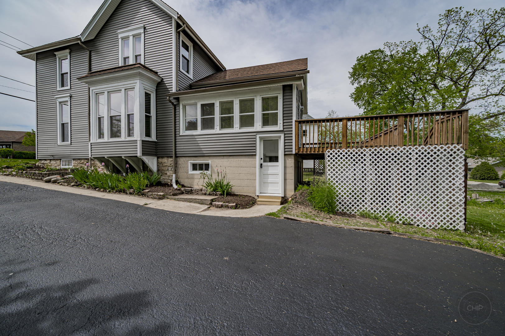 125 Arbor Avenue, West Chicago, IL 60185