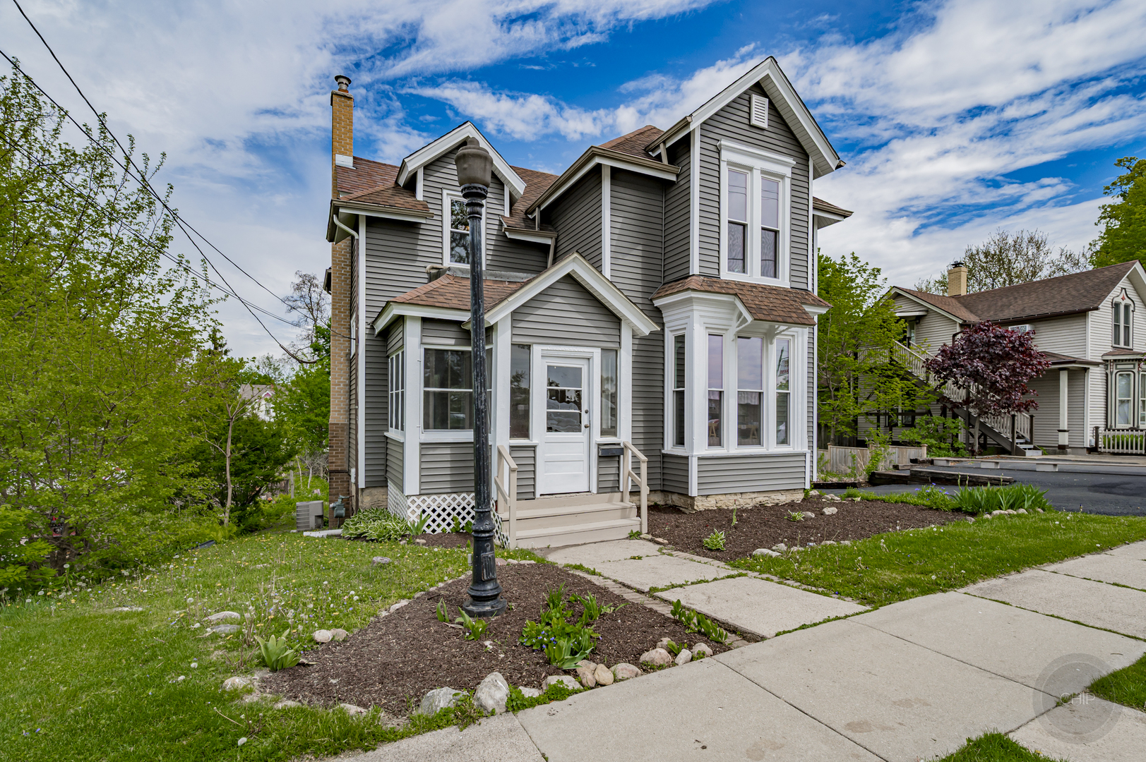 125 Arbor Avenue, West Chicago, IL 60185
