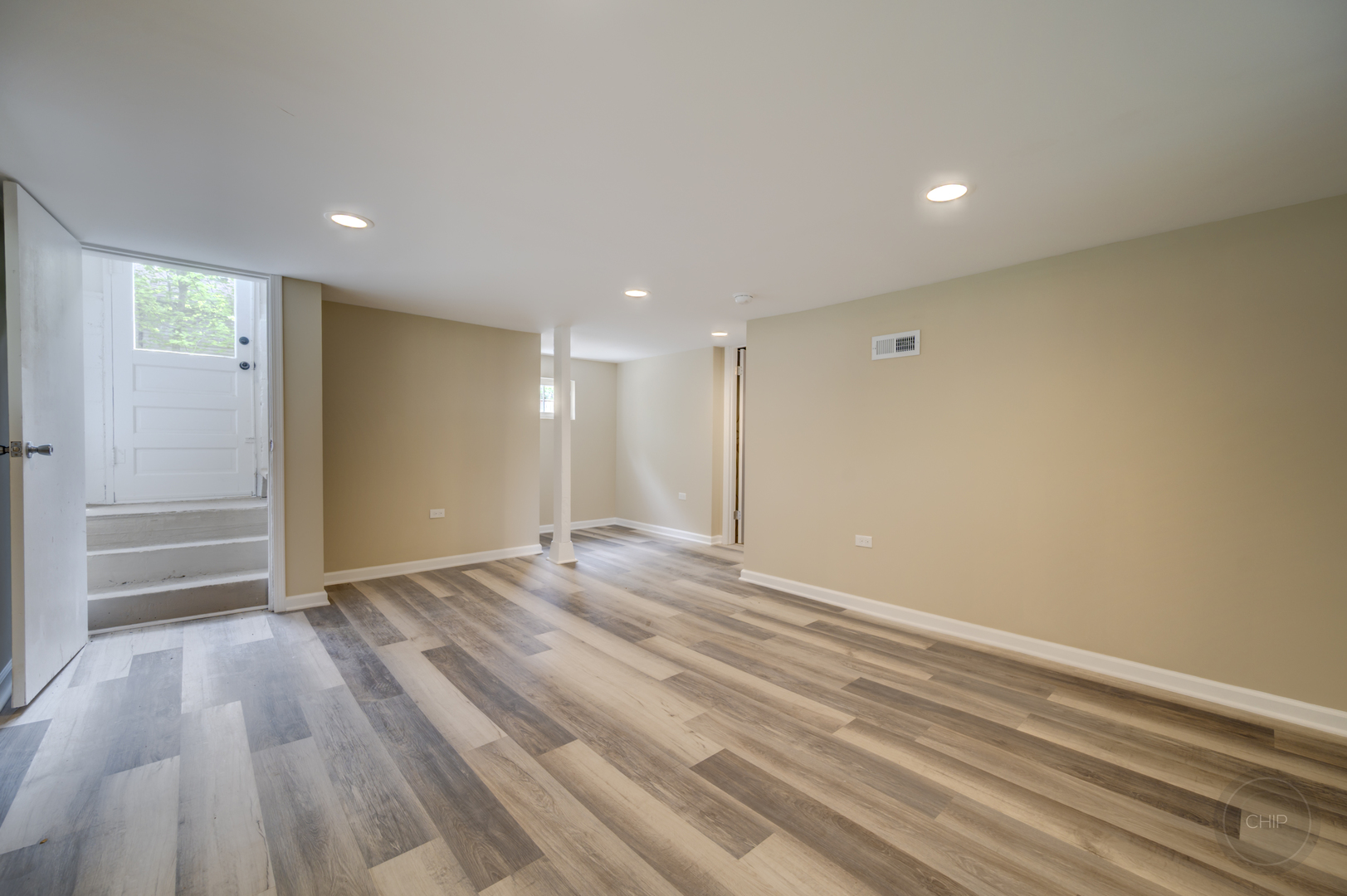 125 Arbor Avenue, West Chicago, IL 60185