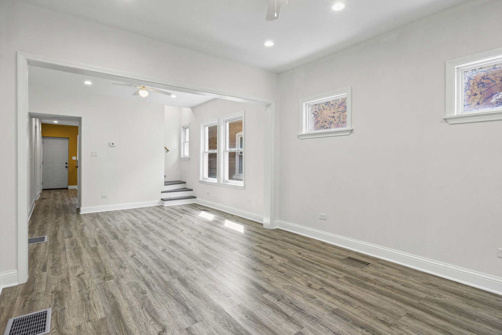 8915 S Racine Avenue, Chicago, IL 60620