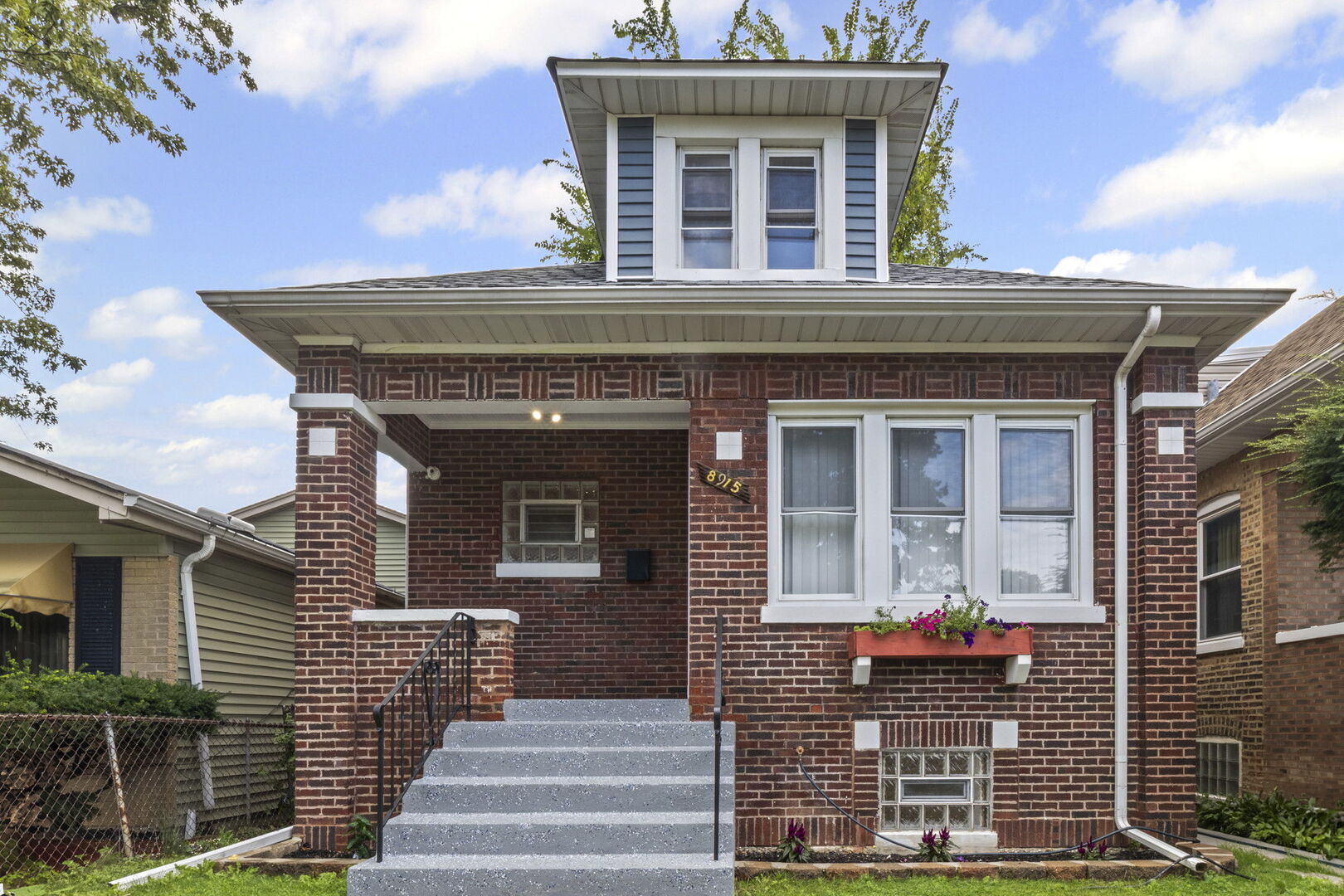 8915 S Racine Avenue, Chicago, IL 60620
