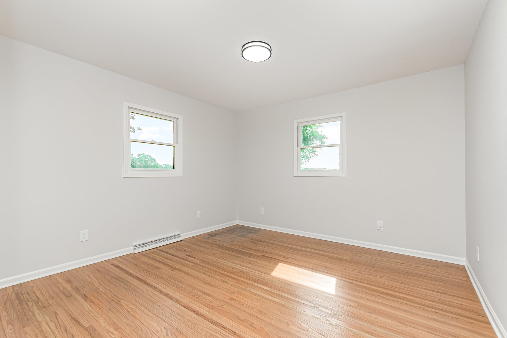 2758 Lancaster Drive, Joliet, IL 60433
