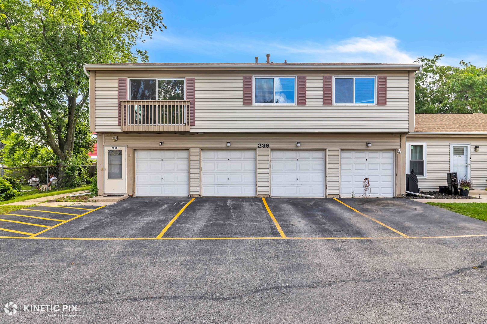 236 Algonquin Court #D, Bolingbrook, IL 60440