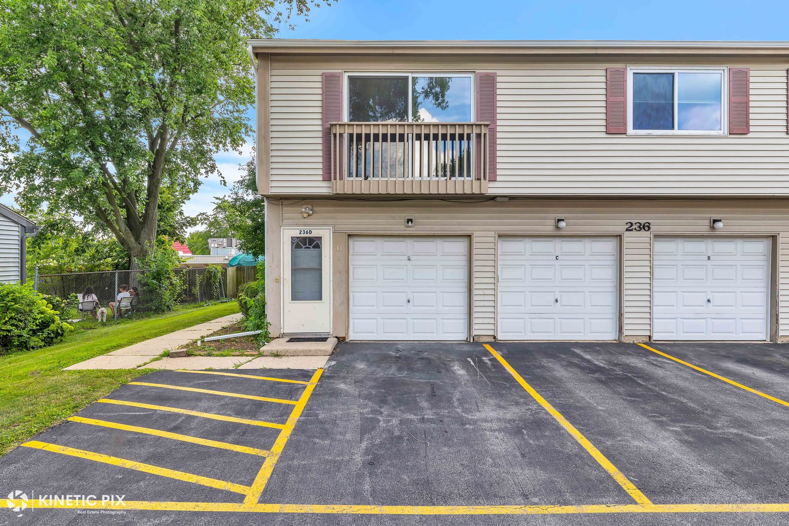 236 Algonquin Court #D, Bolingbrook, IL 60440