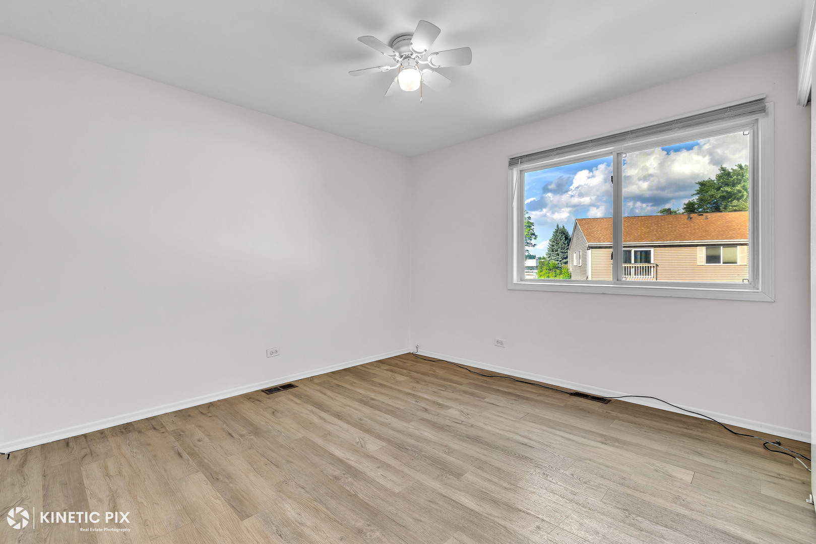 236 Algonquin Court #D, Bolingbrook, IL 60440