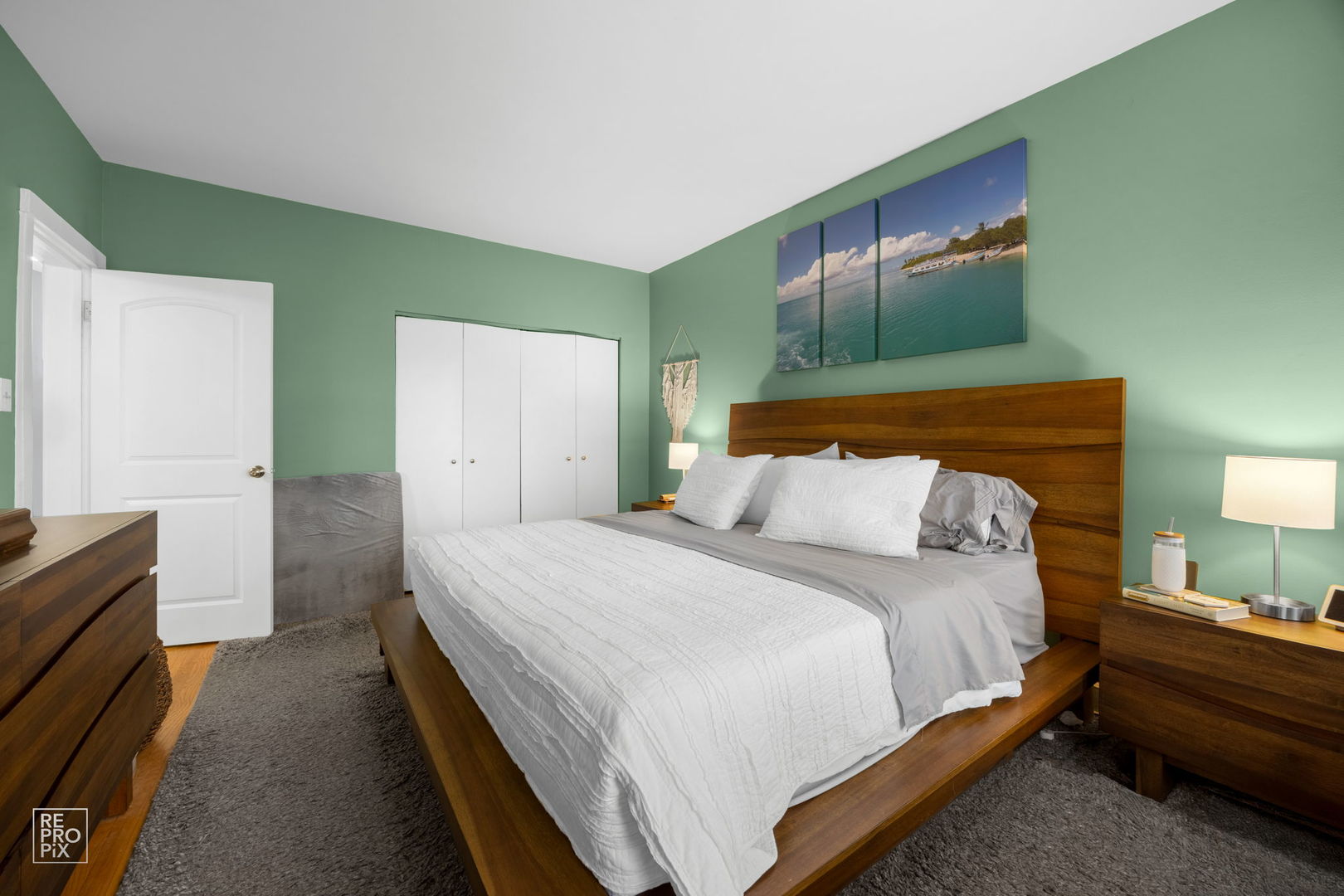 853 W CARMEN Avenue #2D, Chicago, IL 60640