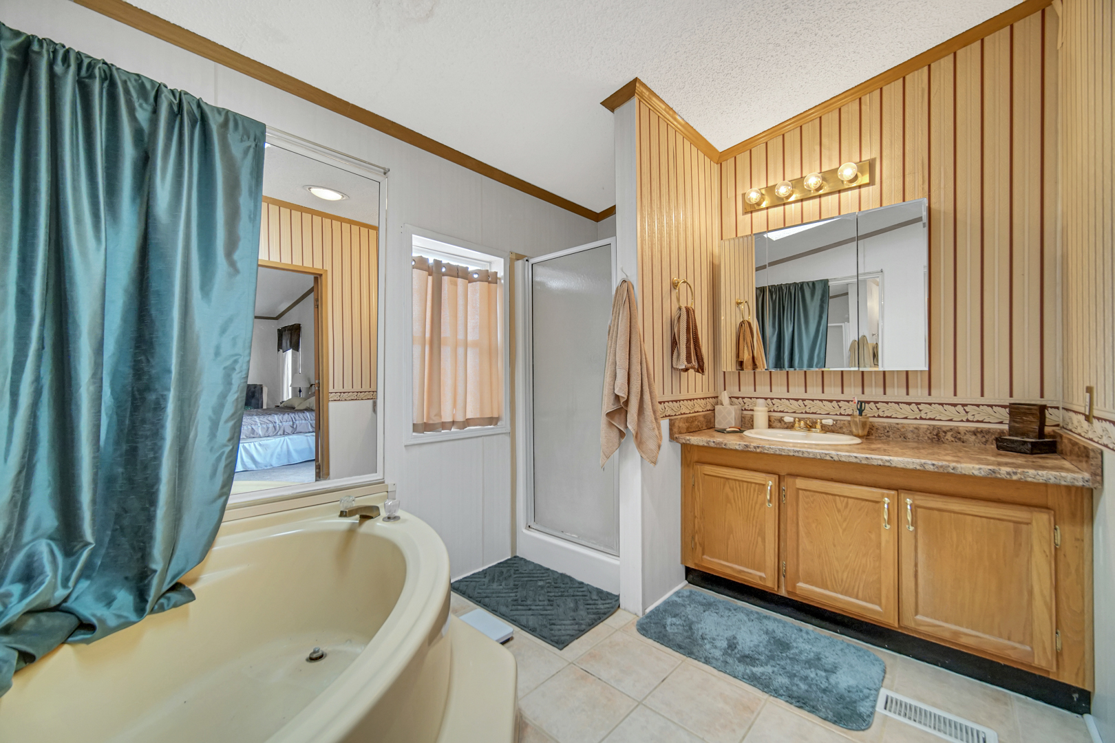 10721 W Gateway Drive, Frankfort, IL 60423