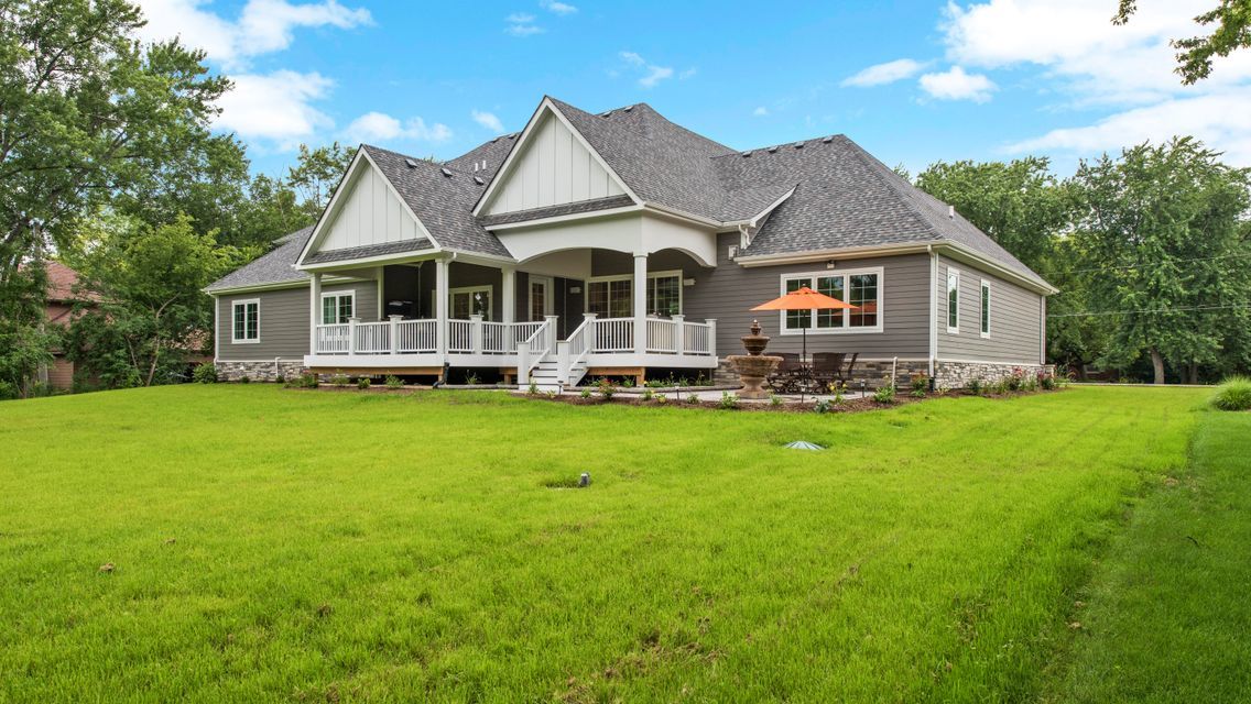 26303 W Merton Road, Barrington, IL 60010