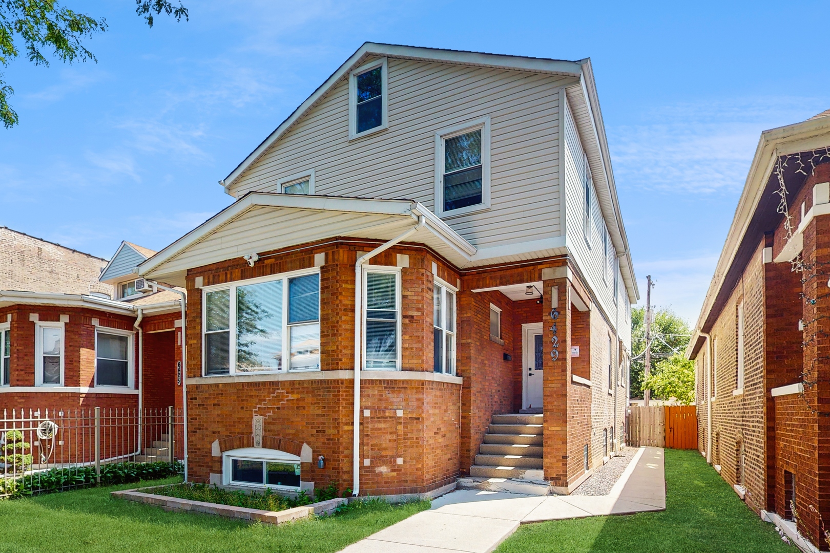 6429 S California Avenue, Chicago, IL 60629