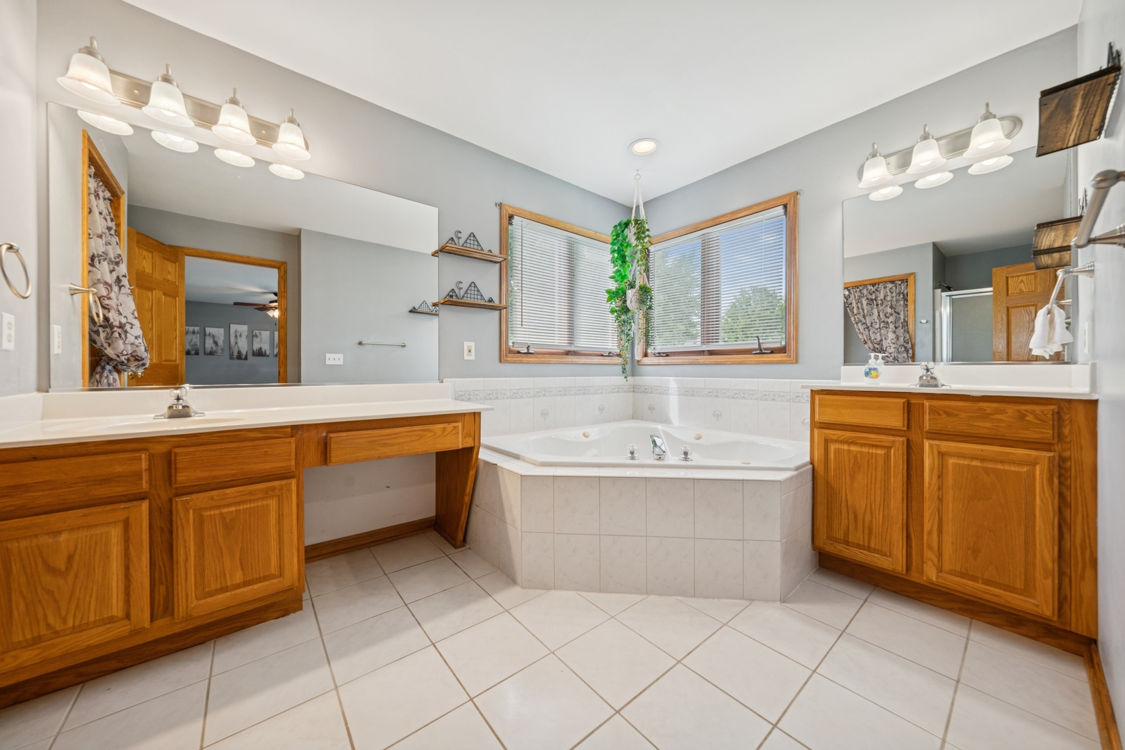 524 Highland Drive, Elburn, IL 60119