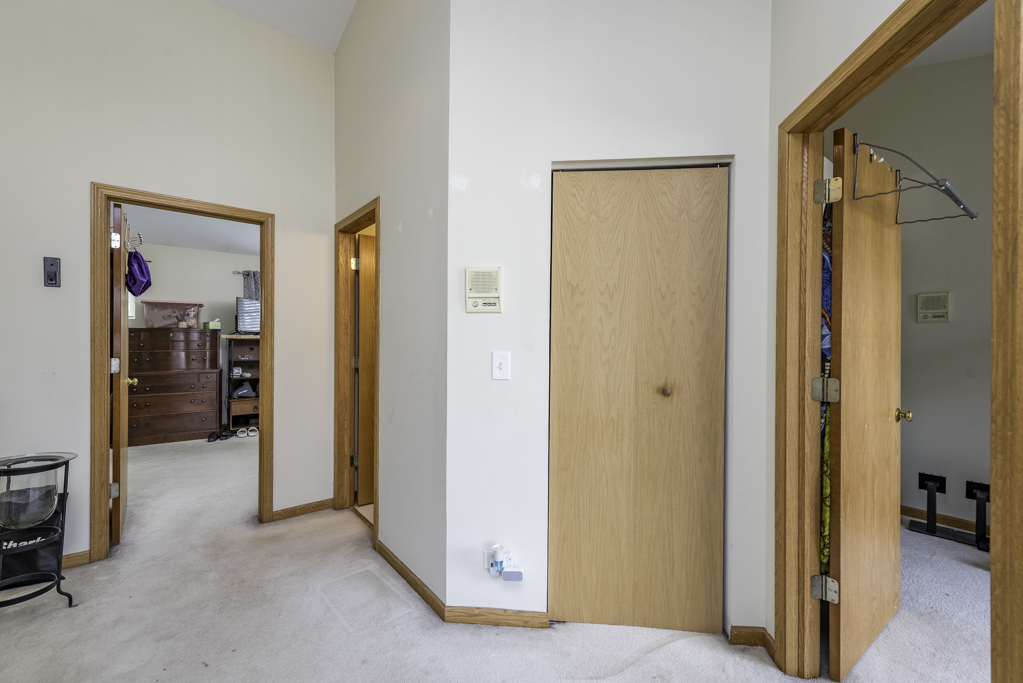 1154 Cambridge Drive, Grayslake, IL 60030