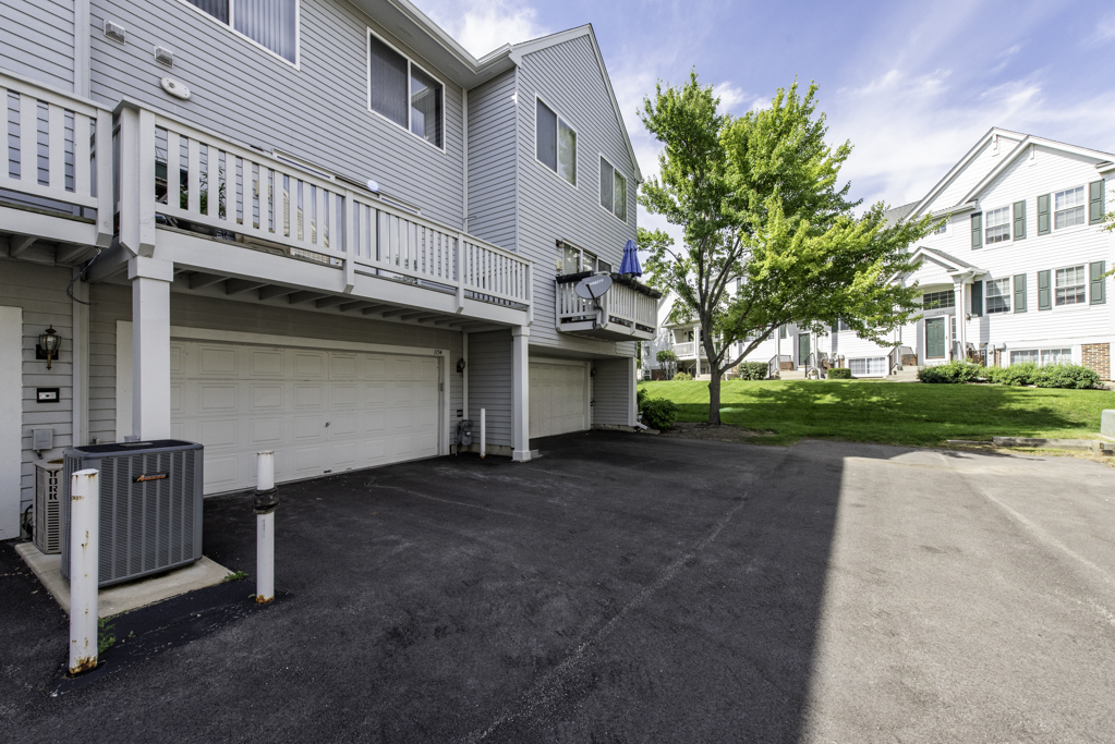 1154 Cambridge Drive, Grayslake, IL 60030