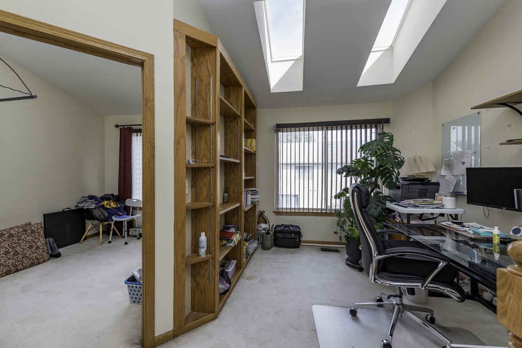 1154 Cambridge Drive, Grayslake, IL 60030