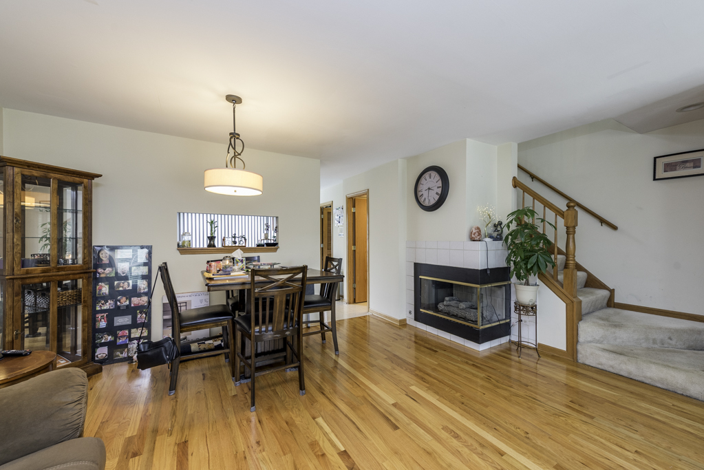 1154 Cambridge Drive, Grayslake, IL 60030