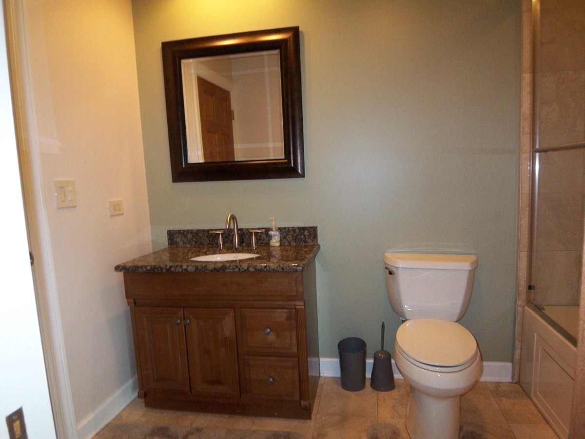 623 Willow Lane, Elk Grove Village, IL 60007