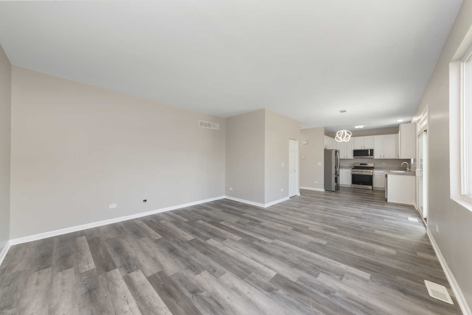 6407 Coyote Ridge Court, Plainfield, IL 60586