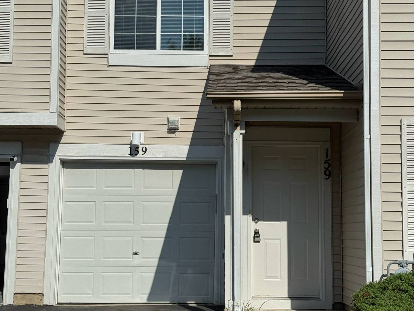 159 Braxton Lane #159, Aurora, IL 60504