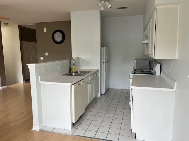 159 Braxton Lane #159, Aurora, IL 60504