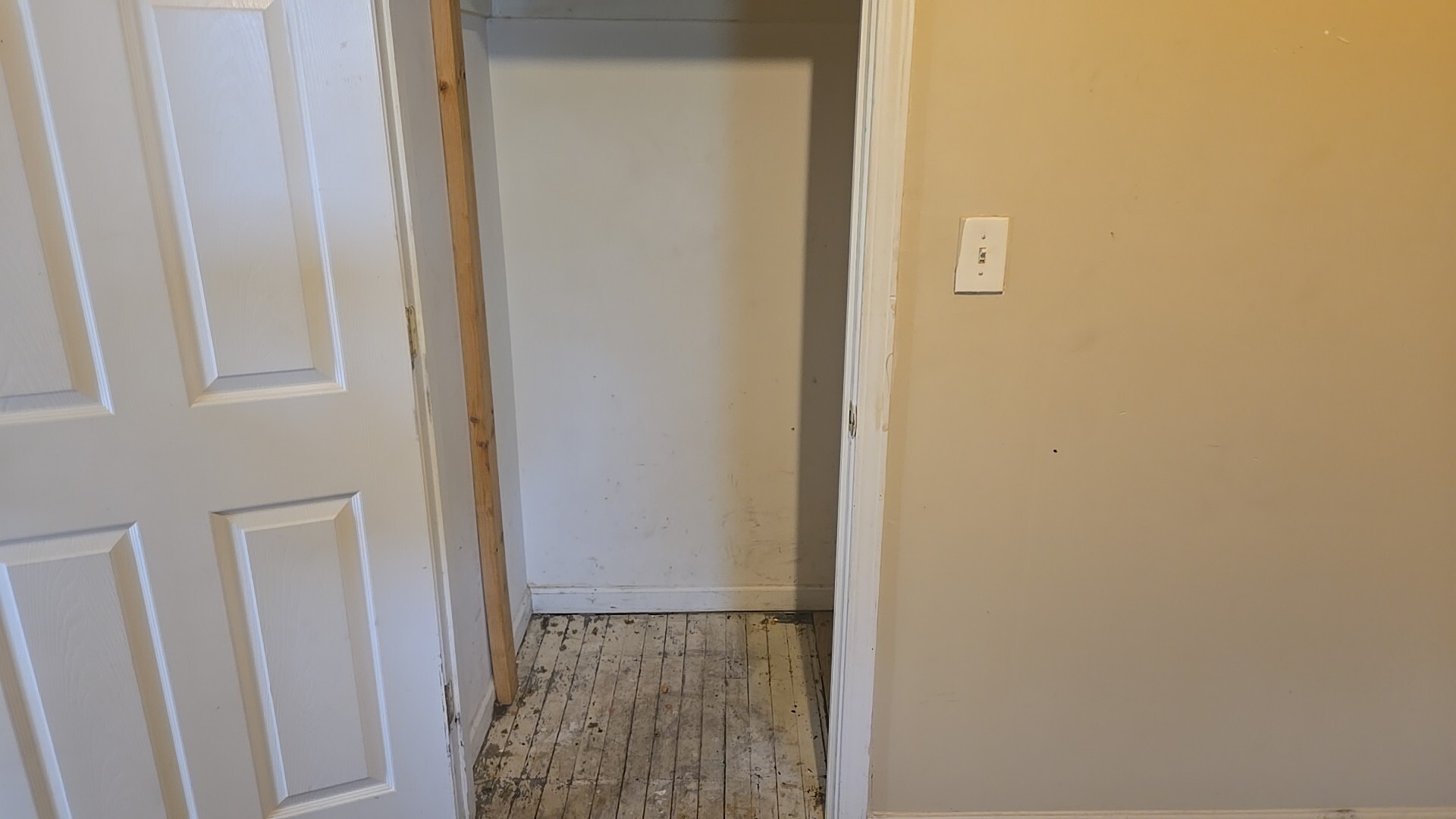 2911 W Walnut Street, Chicago, IL 60612