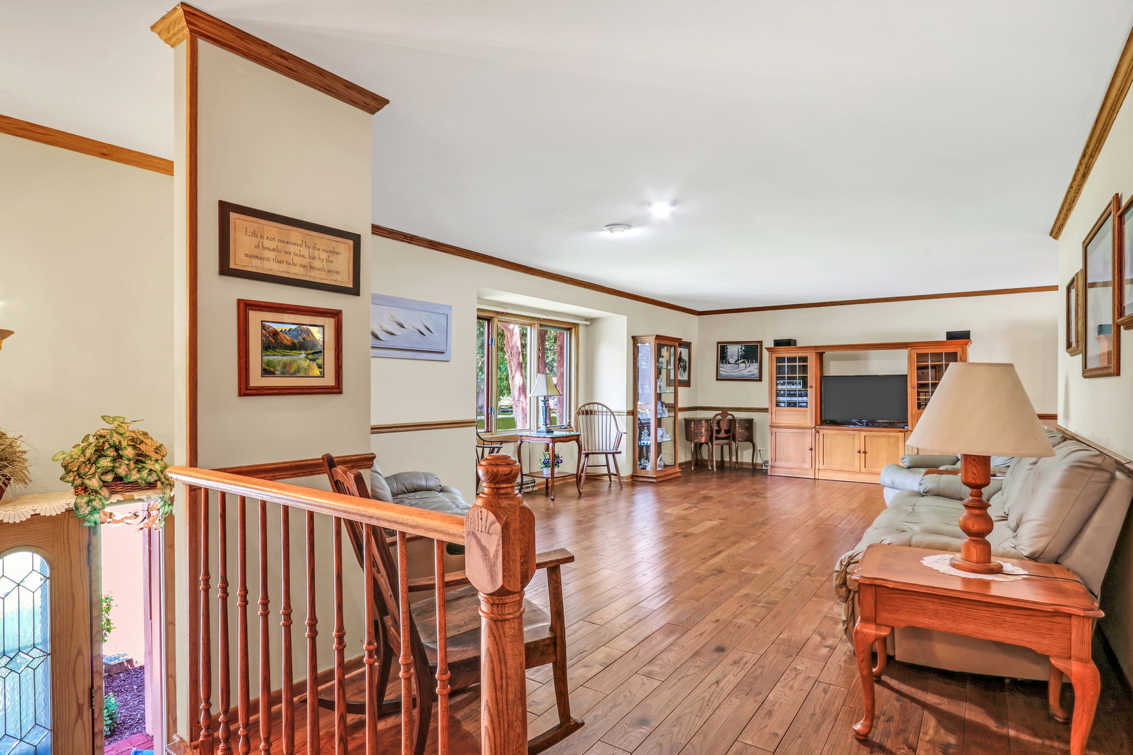 42567 N Woodbine Avenue, Antioch, IL 60002