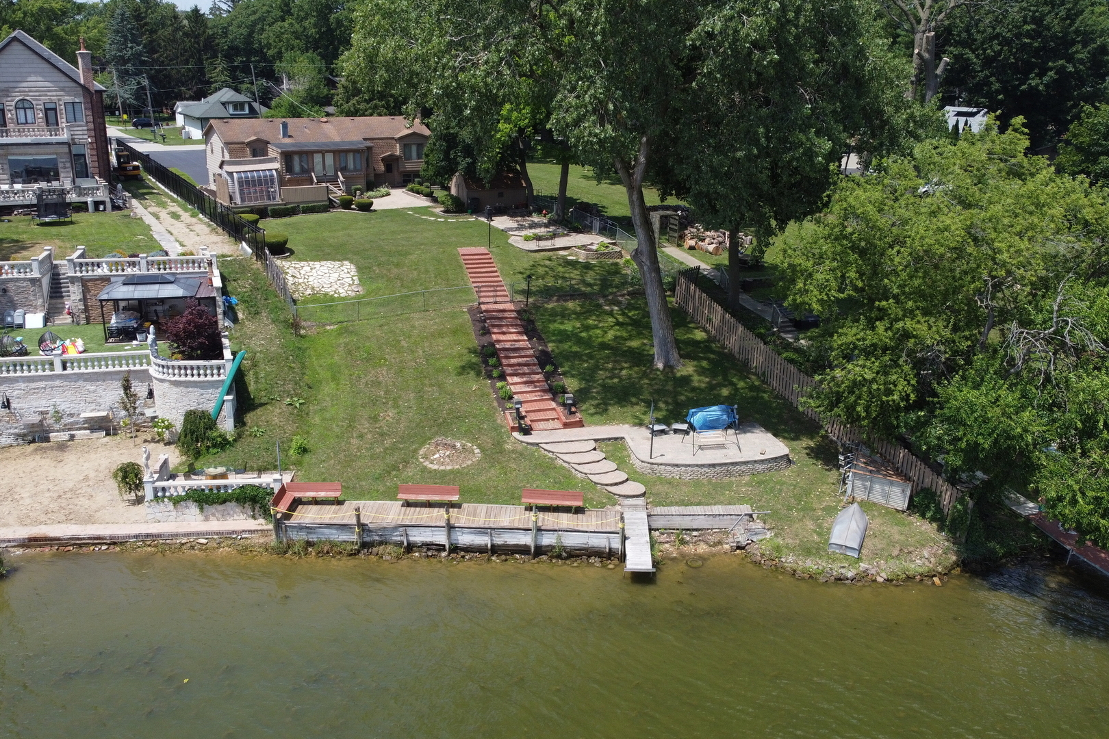 42567 N Woodbine Avenue, Antioch, IL 60002