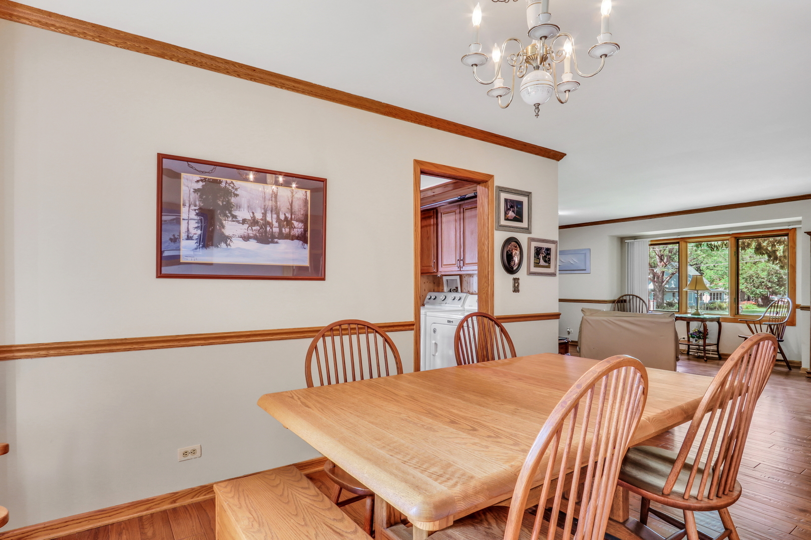 42567 N Woodbine Avenue, Antioch, IL 60002
