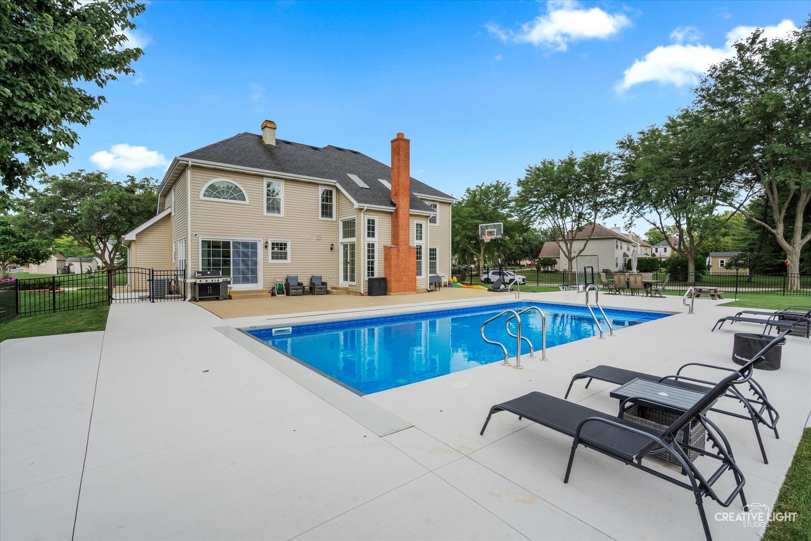 1471 Canter Lane, Bartlett, IL 60103