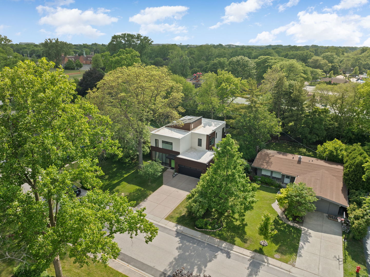 920 Appletree Lane, Deerfield, IL 60015