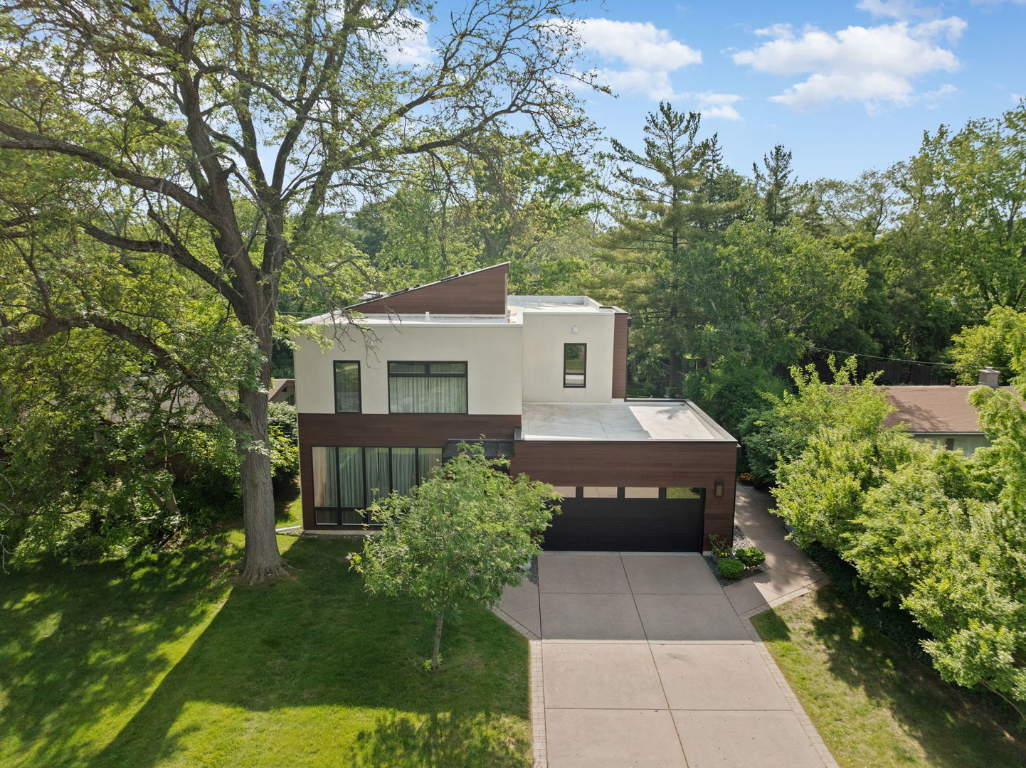 920 Appletree Lane, Deerfield, IL 60015