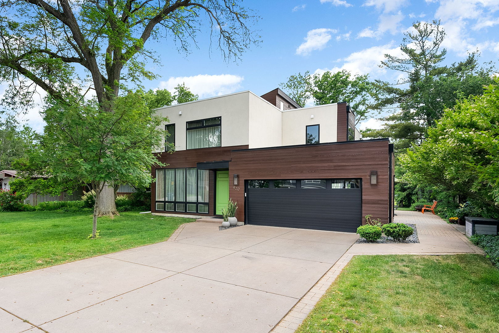 920 Appletree Lane, Deerfield, IL 60015