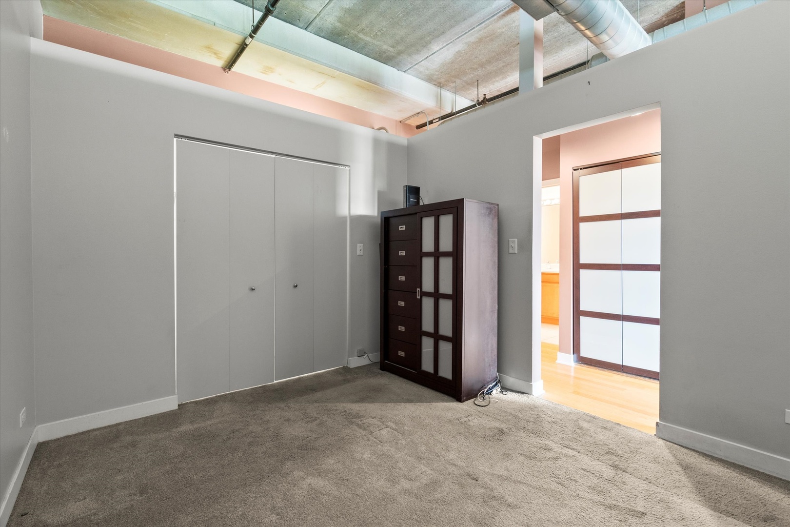 833 W 15TH Place #514, Chicago, IL 60608