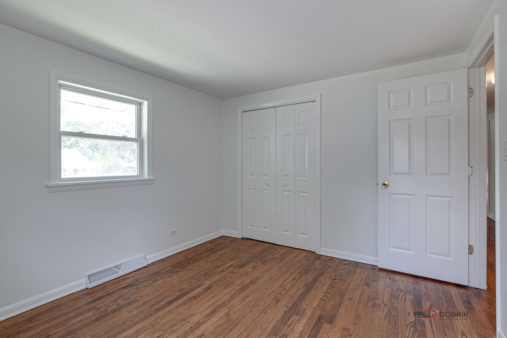70 N Ridgemoor Avenue, Mundelein, IL 60060