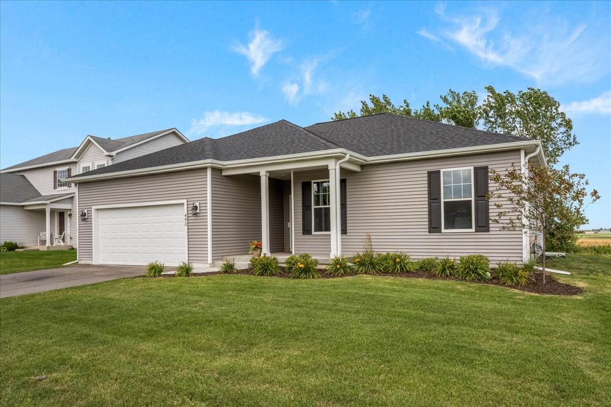 492 S Hampstead Street, Cortland, IL 60112