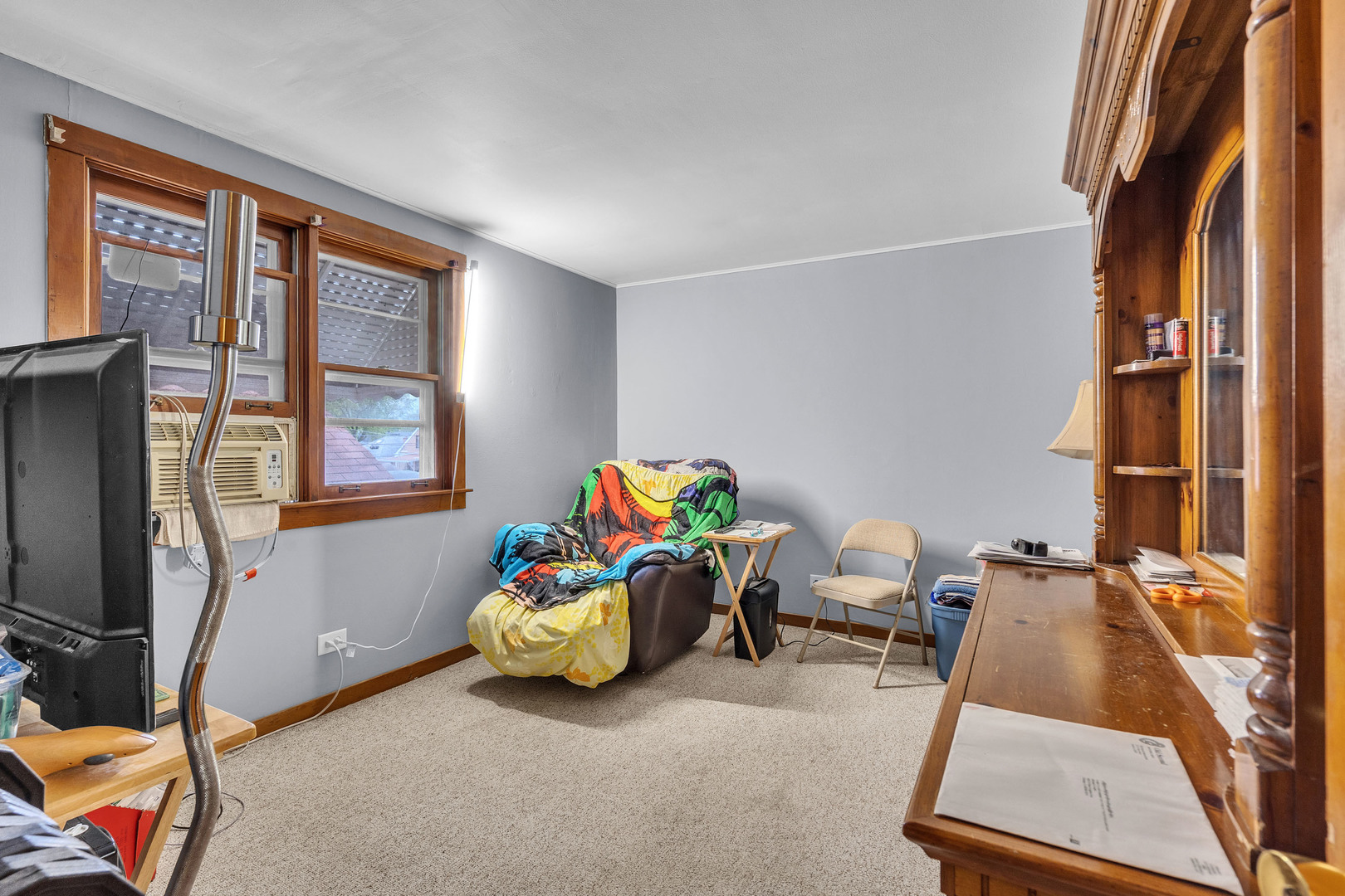 4526 N Mobile Avenue, Chicago, IL 60630