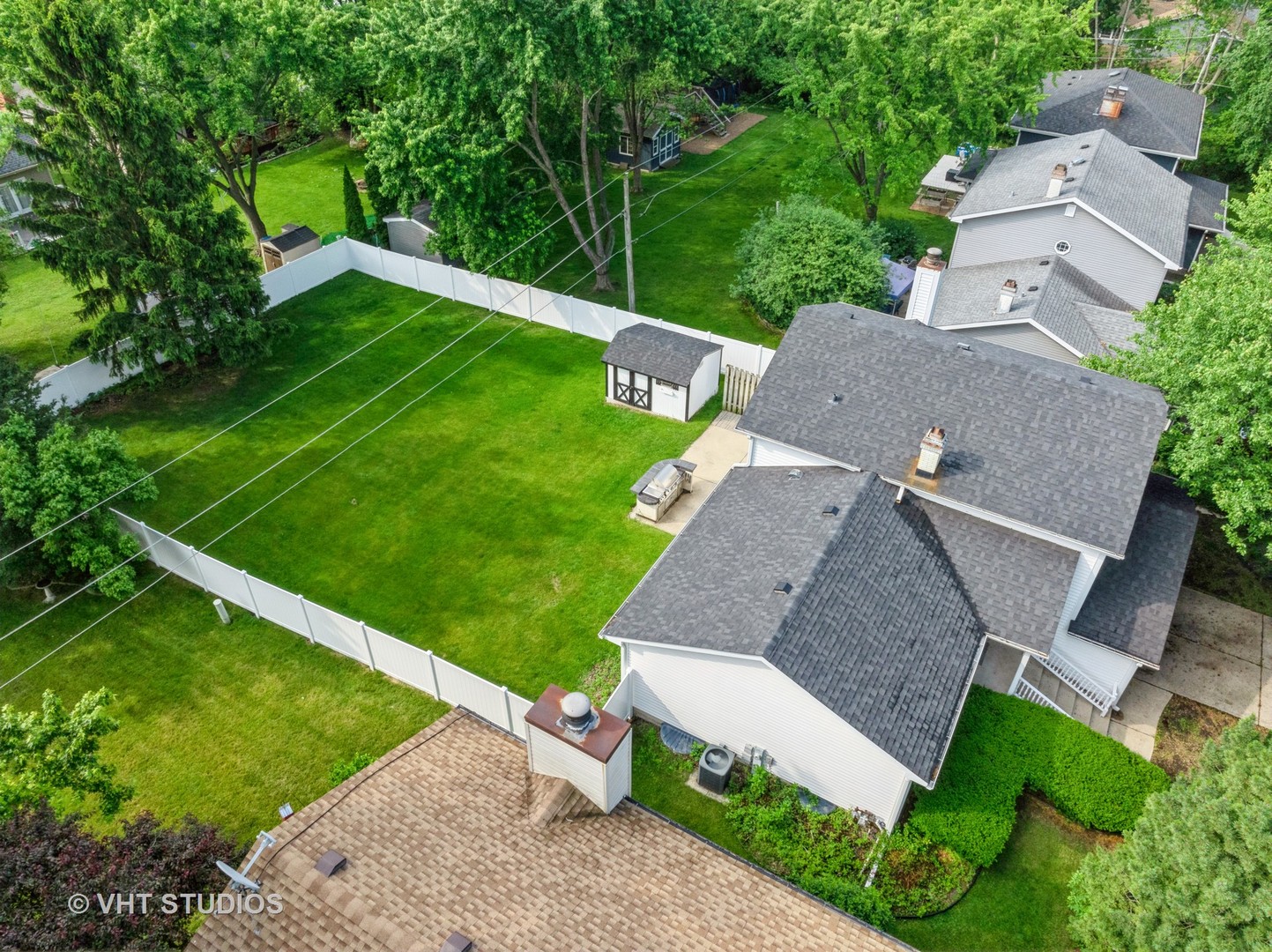829 Brookside Drive, Bartlett, IL 60103